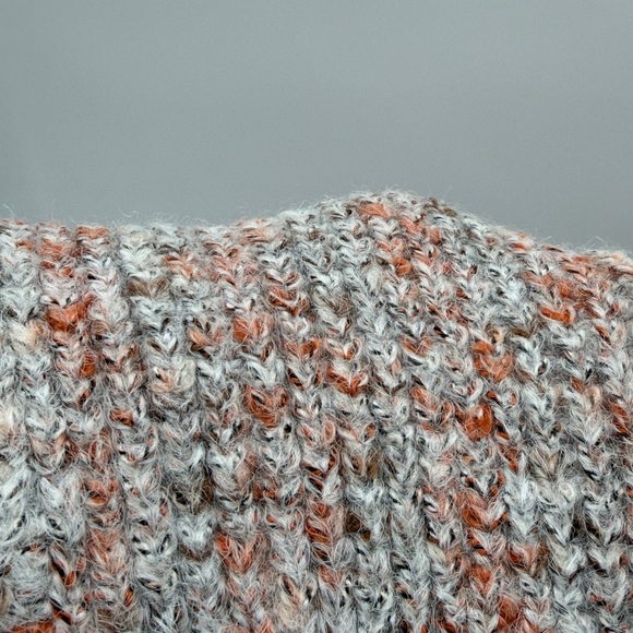 CUPSHE Confetti Knit Round Neck Sweater - Medium - Picture 4 of 12